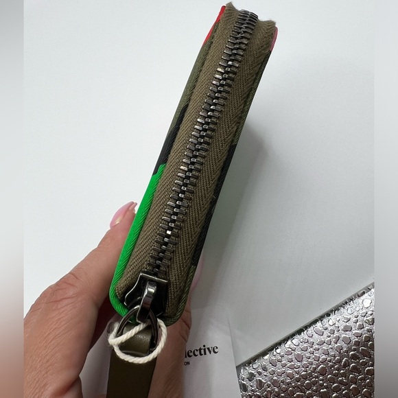 NEW VALENTINO GARAVANI Camouflage Nylon Leather Zip Around Compact Wallet - Picture 9 of 12